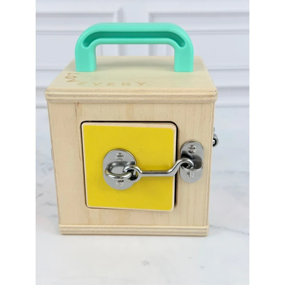 Lovevery Lock Box The Realist Play Toy 19-21 Months Montessori MINT!